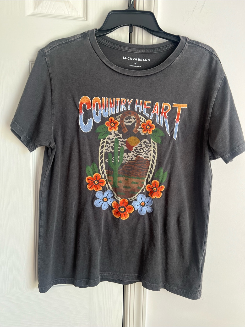 Lucky Brand Black Tee M Country Heart